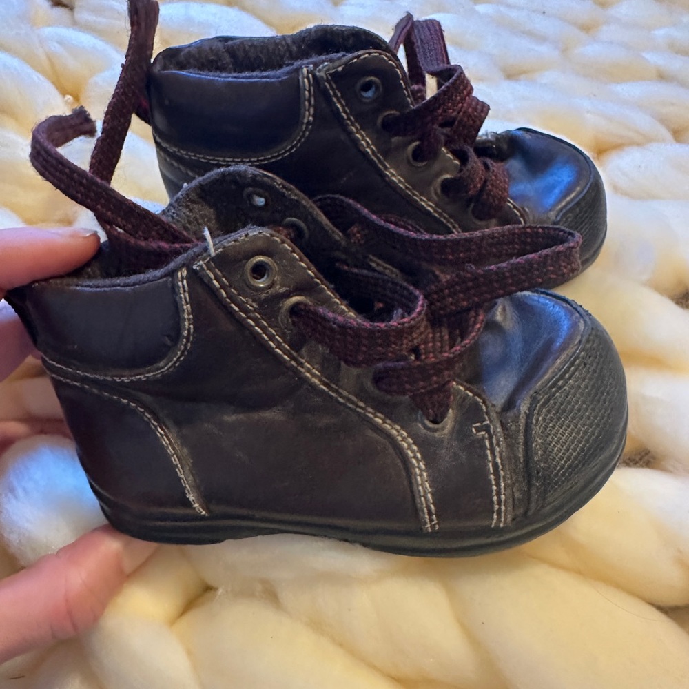 OshKosh B'gosh Brown Kids Boots